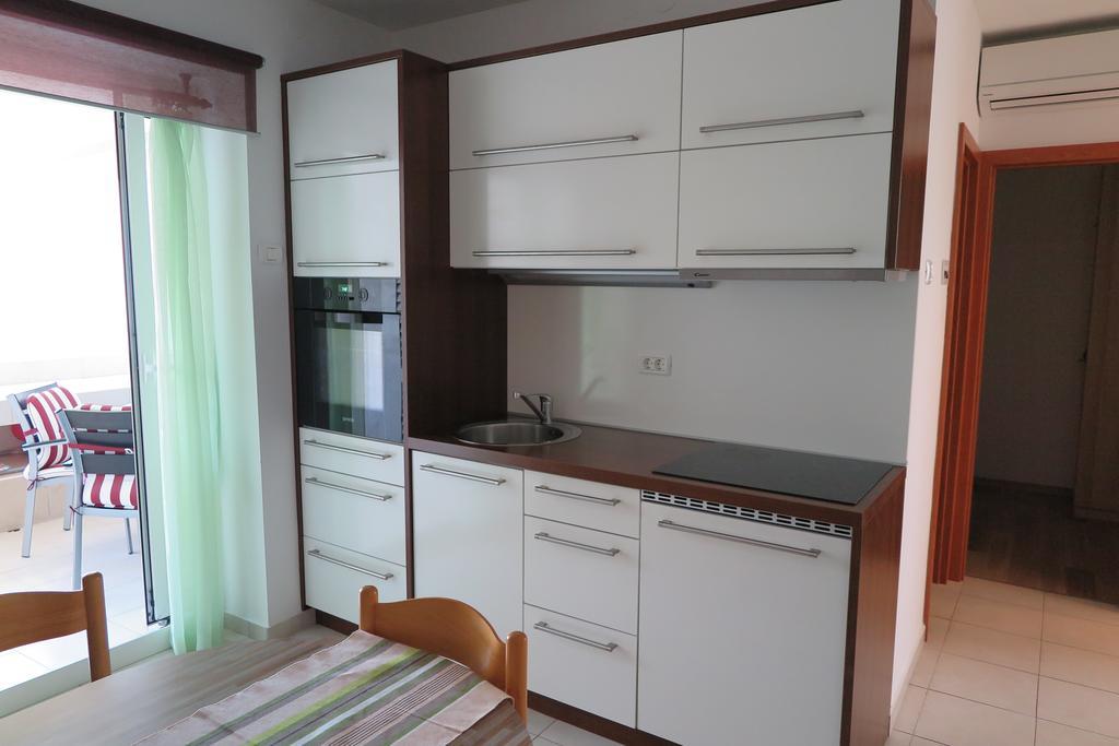 Apartment Omerovic Novaglia Esterno foto