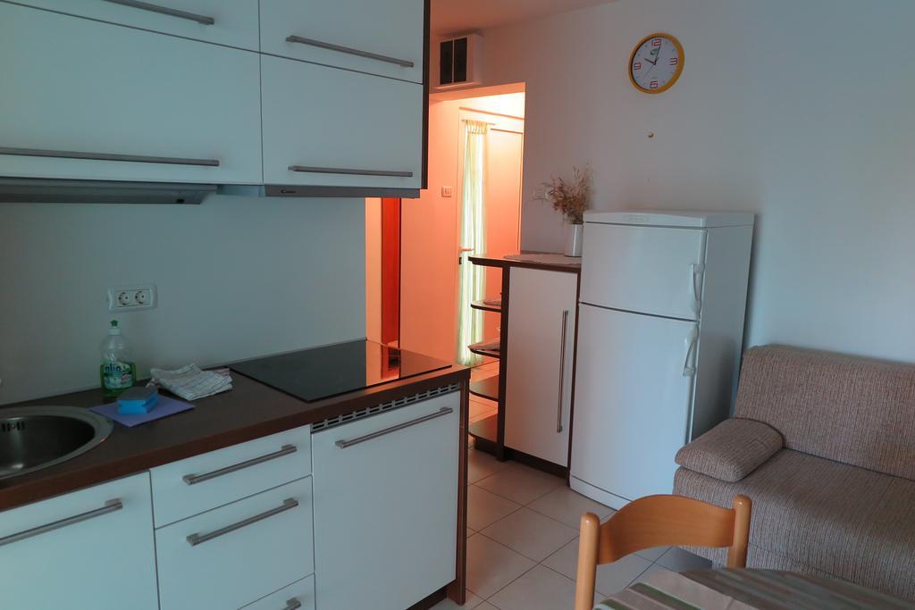 Apartment Omerovic Novaglia Esterno foto