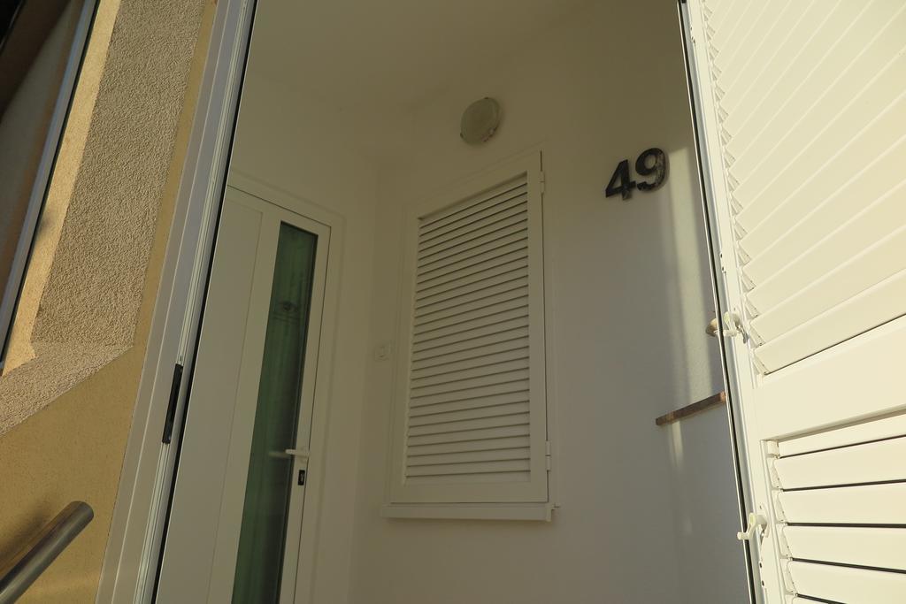 Apartment Omerovic Novaglia Esterno foto